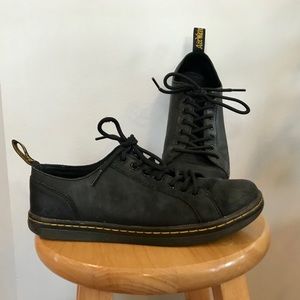 Dr martens men’s size 9